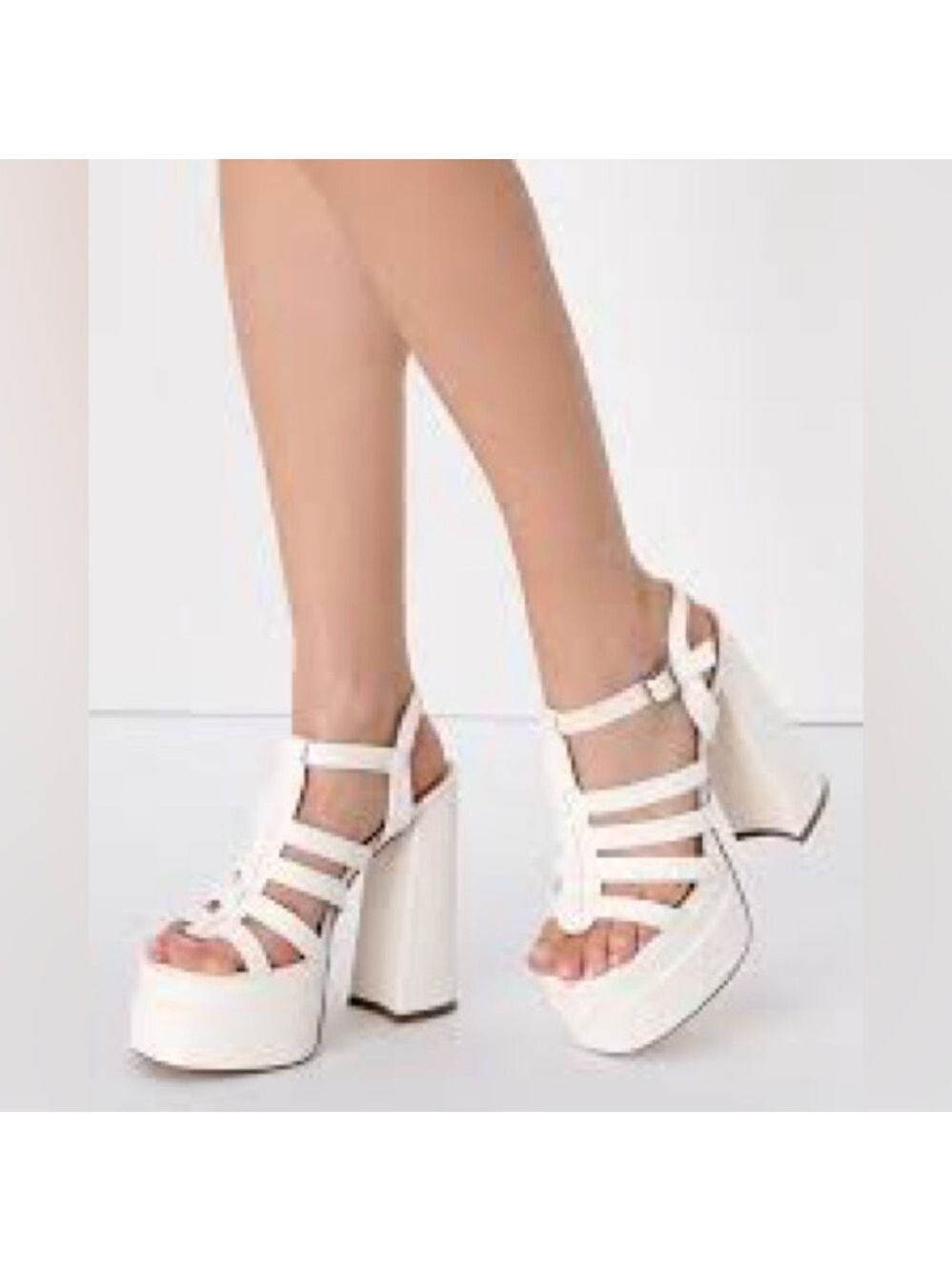 Wild Pair Women’s Orlah White Faux Leather Platform Block Heels Size 9 US!